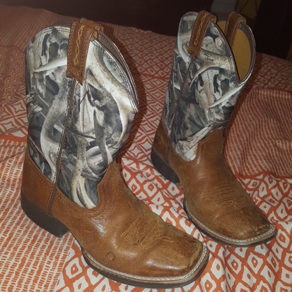 Ariat boot size 1.5